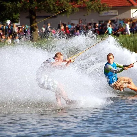 Отель Ringhotel Alfsee Piazza 3*