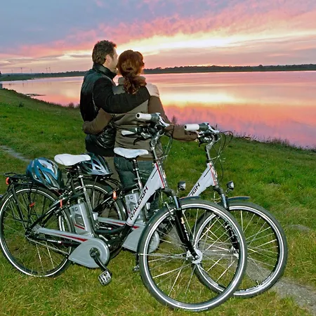 Отель Ringhotel Alfsee Piazza 3*